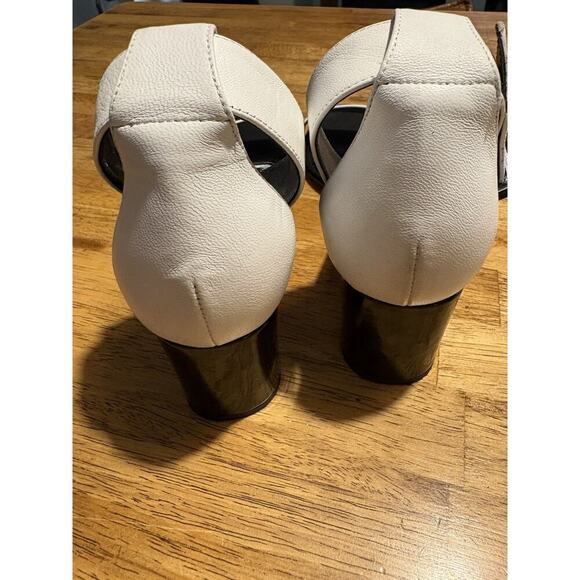 KATE SPADE Size 10 Strappy Open Toe Block Heel White and Black Quiet Luxury - Picture 9 of 14